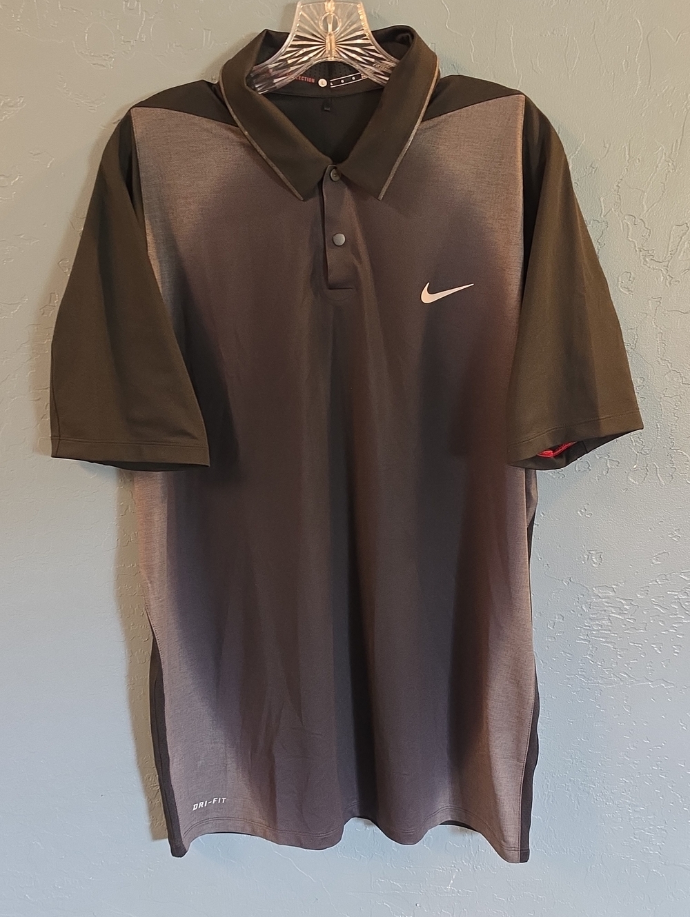 Nike Men’s Black and Gray Gradient Dri-FIT Polo Shirt